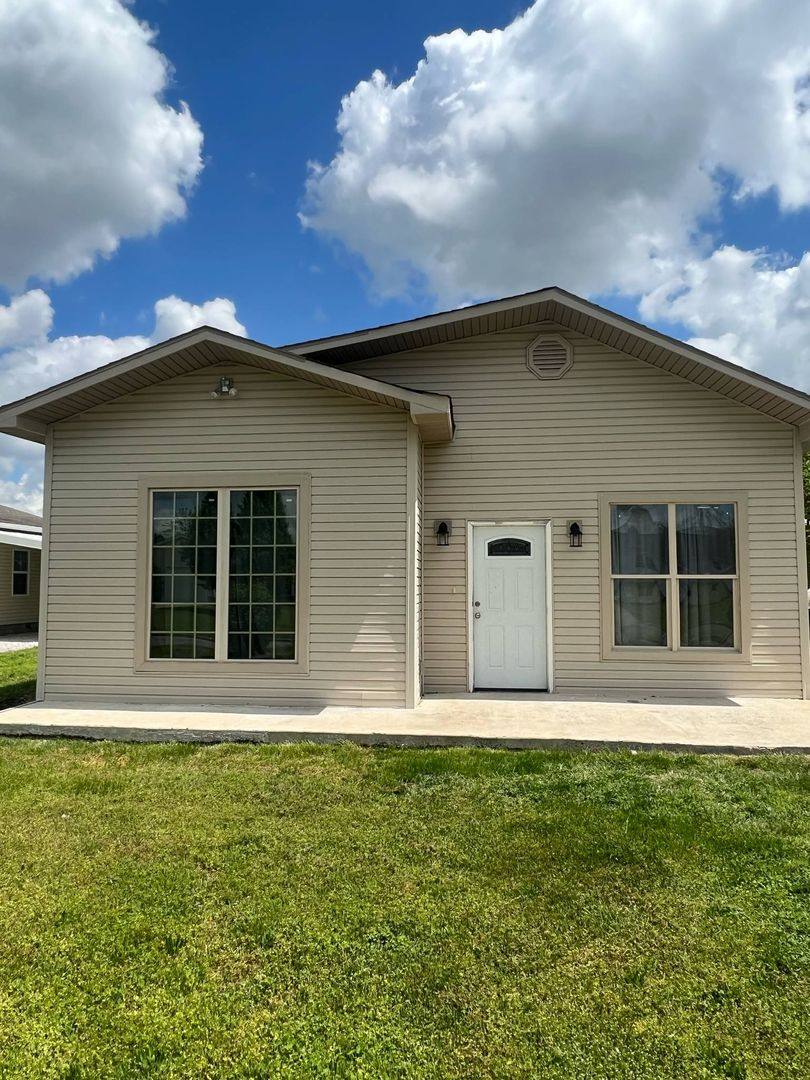 House for rent at 2409 Willard Ave, Joplin, MO 64804