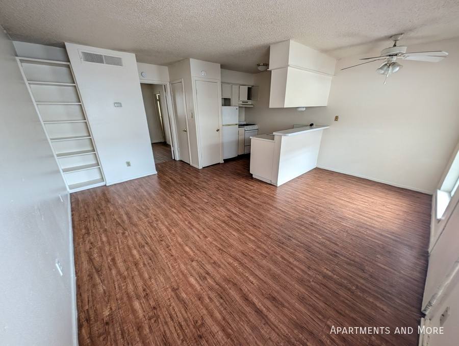 Apartment for rent at 435 N Comanche St #205, San Marcos, TX 78666