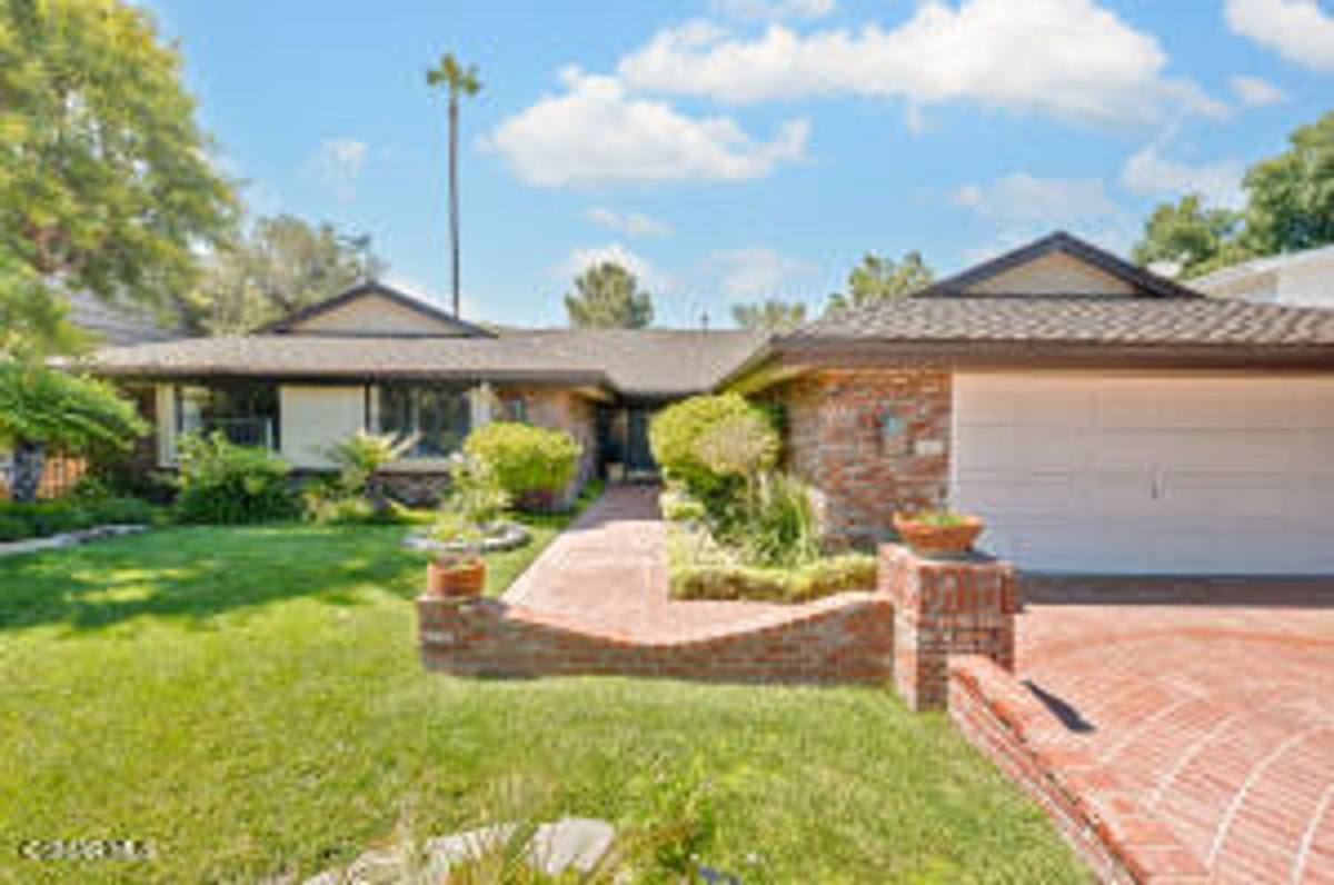 House for rent at 5453 Lockhurst Dr, Woodland Hills, CA 91367