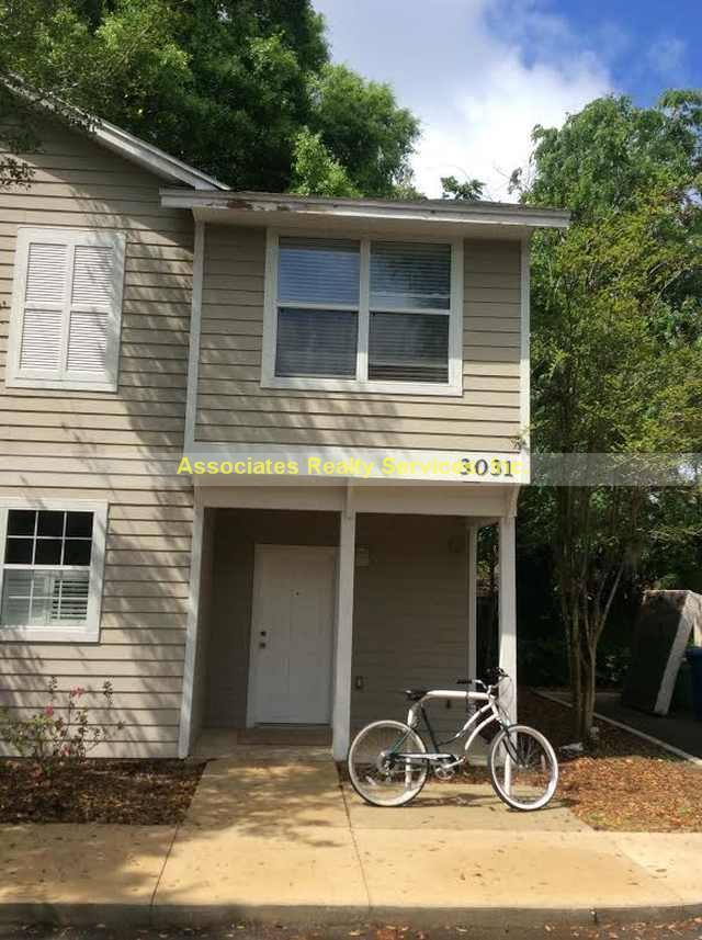 Condo for rent at 3031 SW Archer Rd, Gainesville, FL 32608
