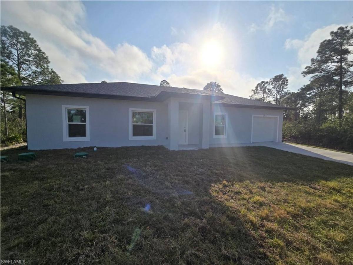 House for rent at 2814 22nd St SW, Lehigh Acres, FL 33976