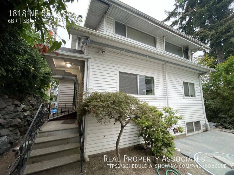 Apartment for rent at 1818 NE 55th St, Seattle, WA 98105