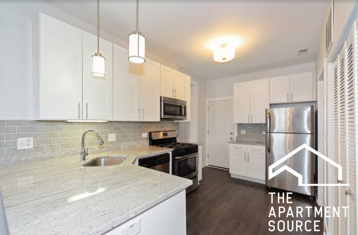 Apartment for rent at 1433 N Cleaver #3R, Chicago, IL 60642