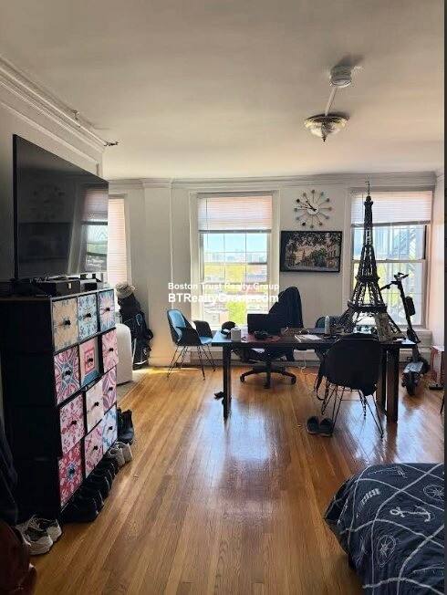 Apartment for rent at 1284 Beacon St #701, Brookline, MA 02446