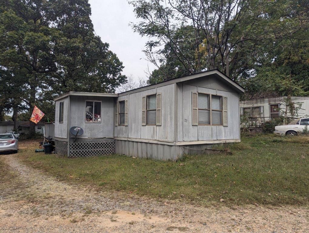 House for rent at 122 Foster Lane, Statesville, NC 28625