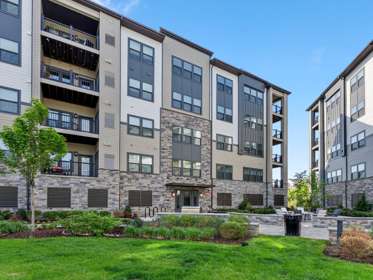 Condo for rent at 12865 Mosaic Park Way #V, Herndon, VA 20171