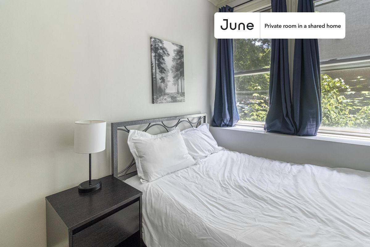 Apartment for rent at 129 Chiswick Rd #A, Brighton, MA 02135