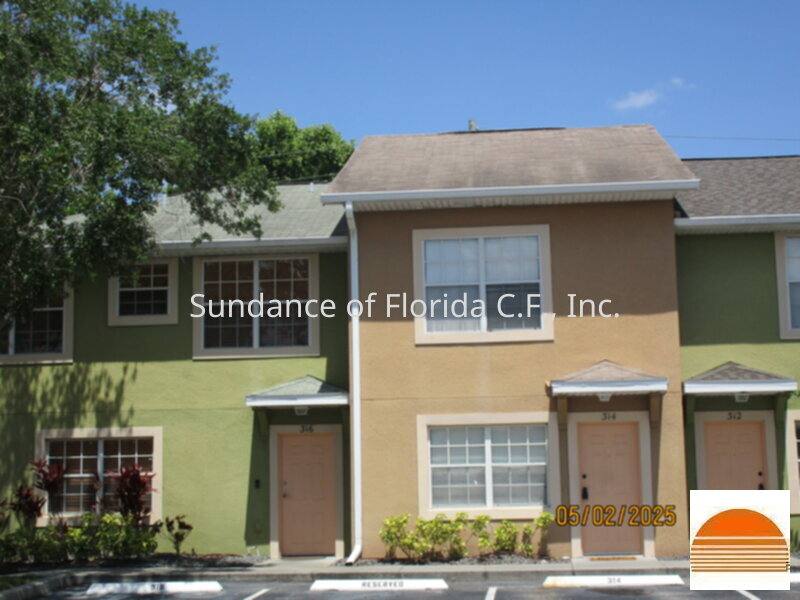 Townhouse for rent at 314 Cervantes Dr, Kissimmee, FL 34743