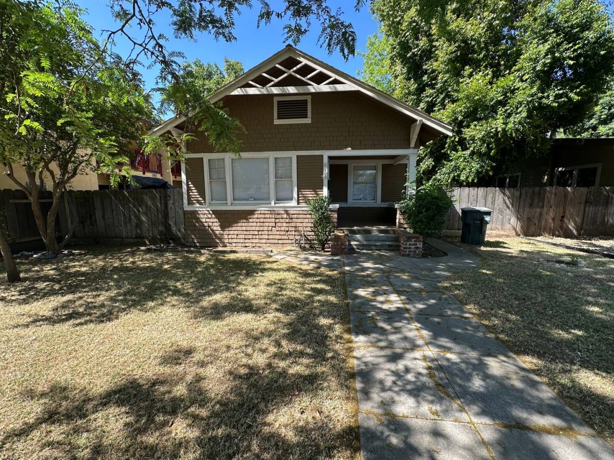 House for rent at 615 Sixteenth St, Modesto, CA 95354
