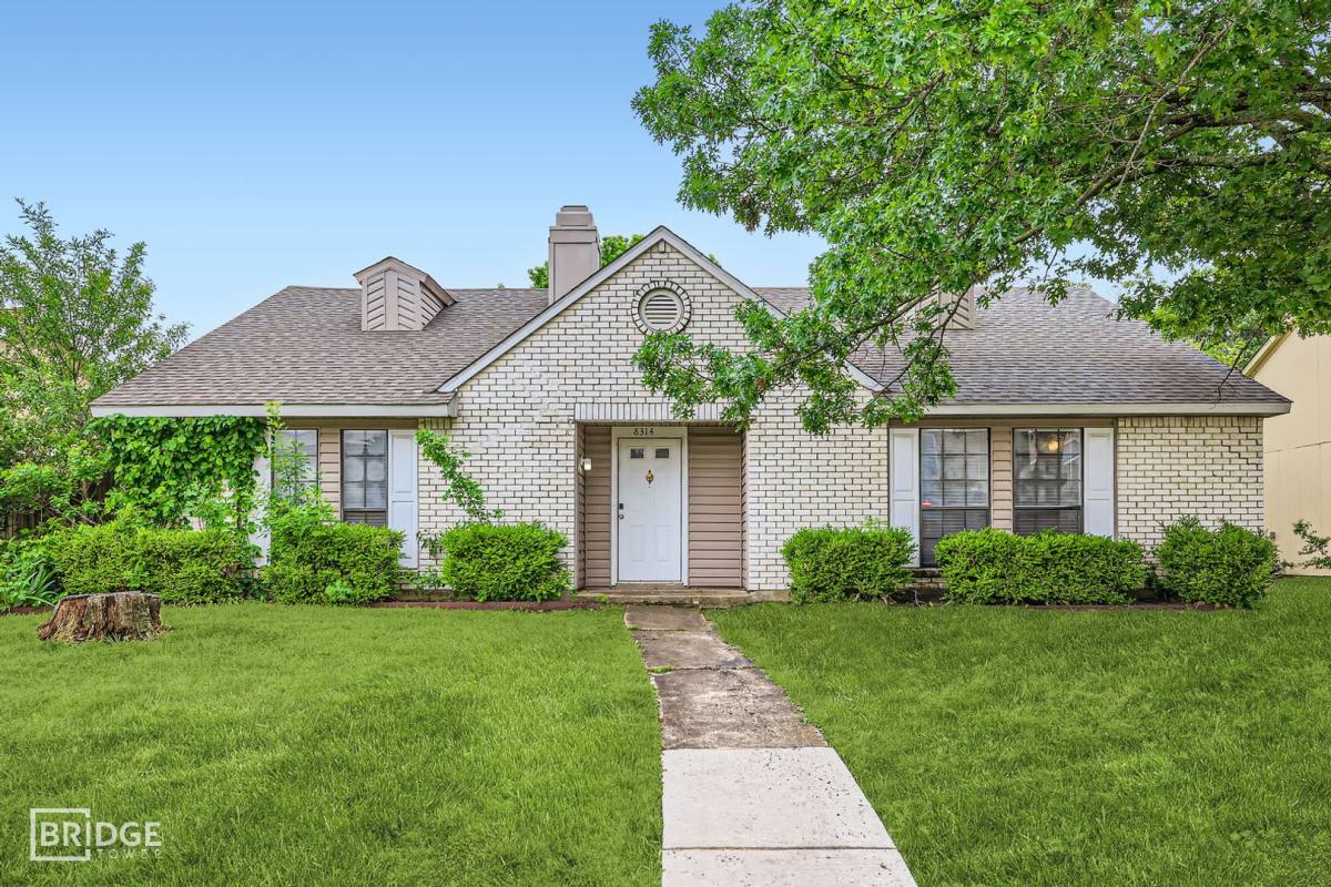 House for rent at 8314 Kensington Dr, Rowlett, TX 75088