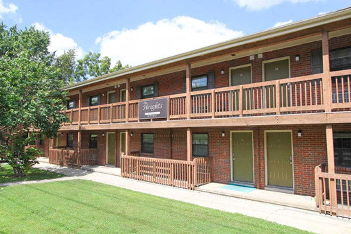 Apartment for rent at 817 W High St, Lexington, KY 40508
