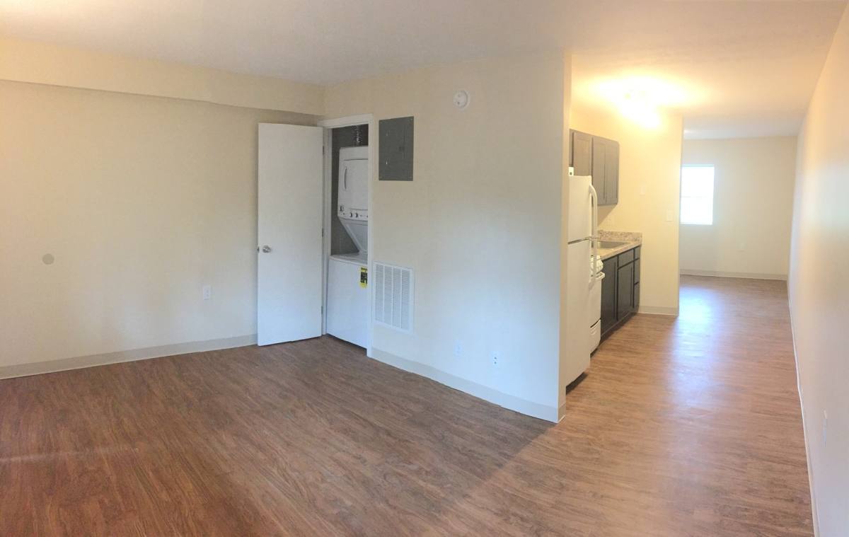 Apartment for rent at 817 W High St, Lexington, KY 40508