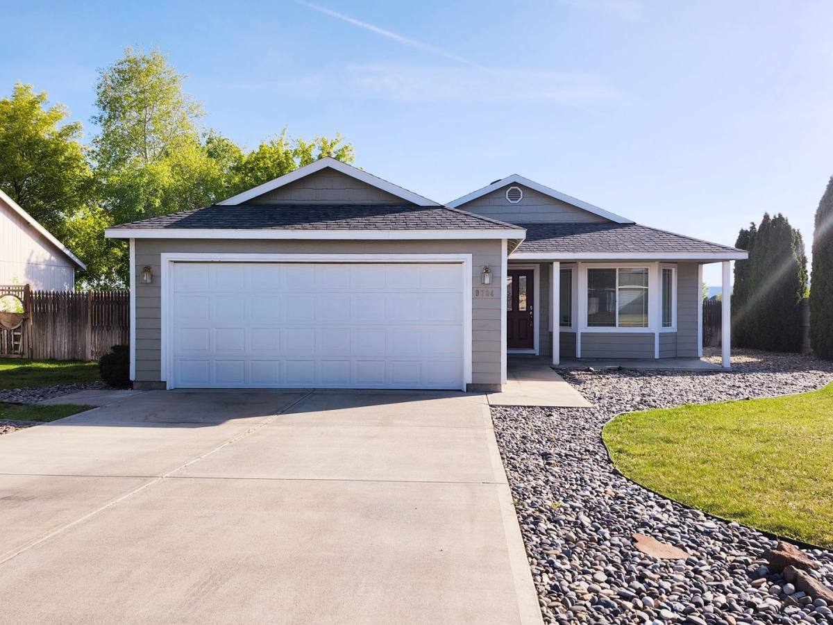 House for rent at 9704 Welsh Dr, Pasco, WA 99301