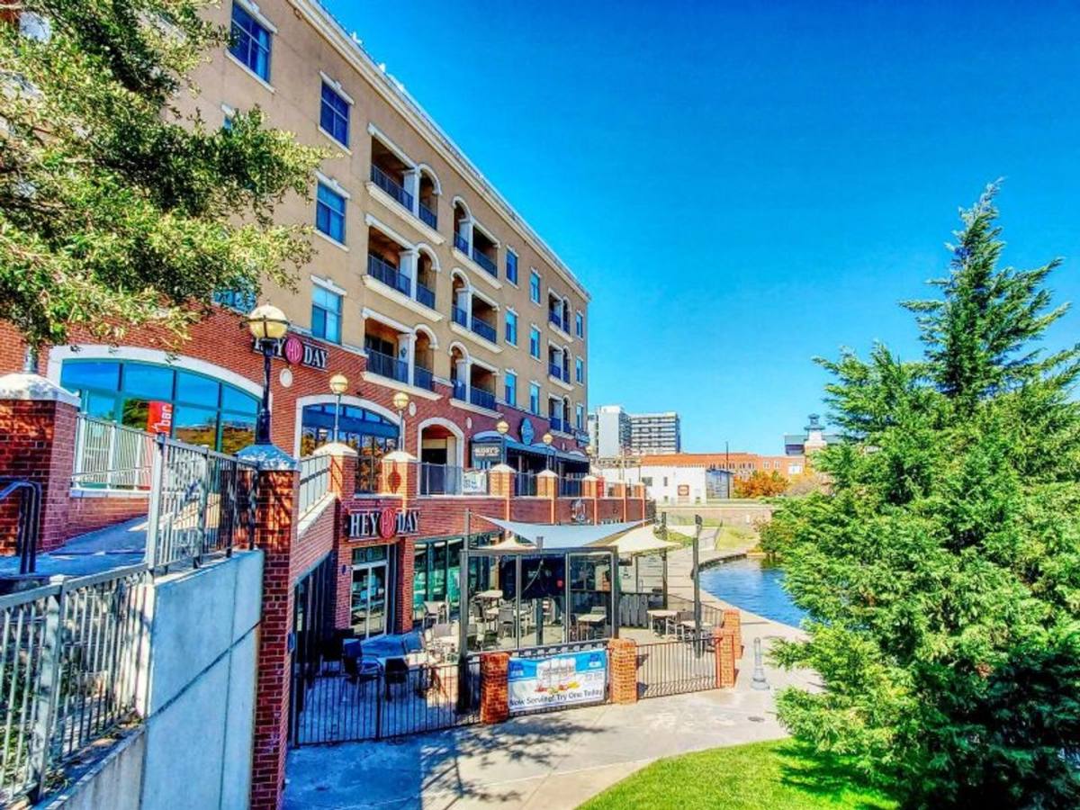 Condo for rent at 200 S Oklahoma Ave, Oklahoma City, OK 73104