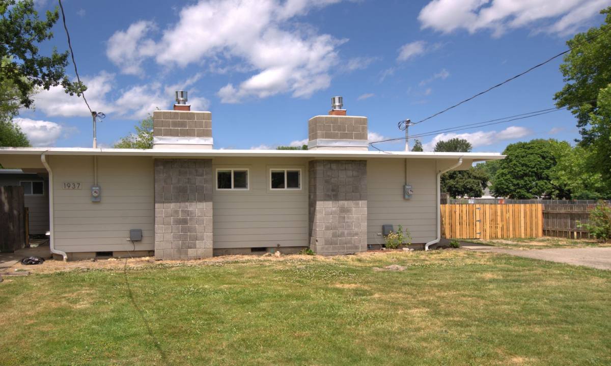 Apartment for rent at 1937 NW Hayes Ave, Corvallis, OR 97330