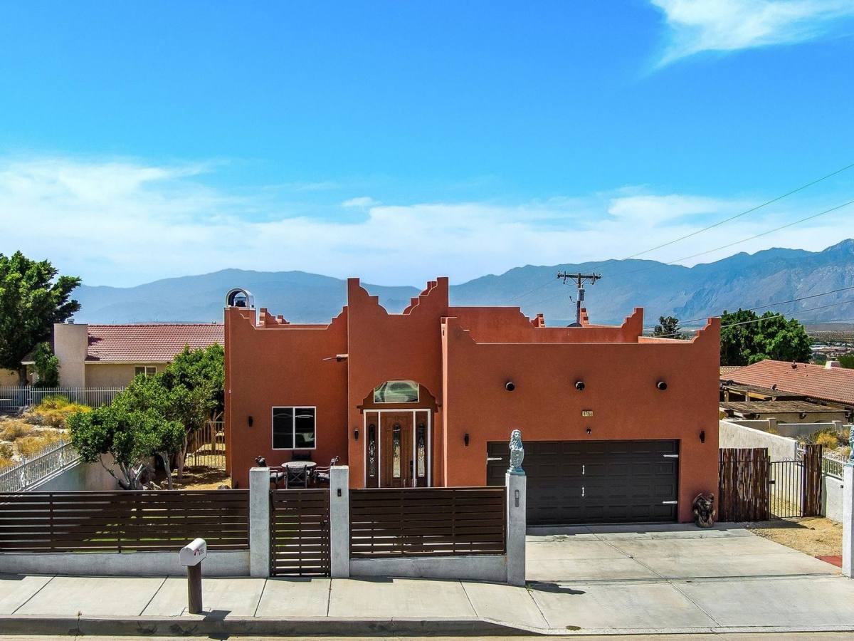 House for rent at 67155 Pierson Blvd, Desert Hot Springs, CA 92240