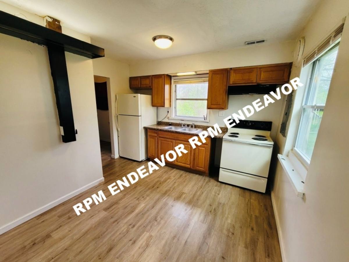 House for rent at 1205 Laredo Ave, Saint Louis, MO 63138