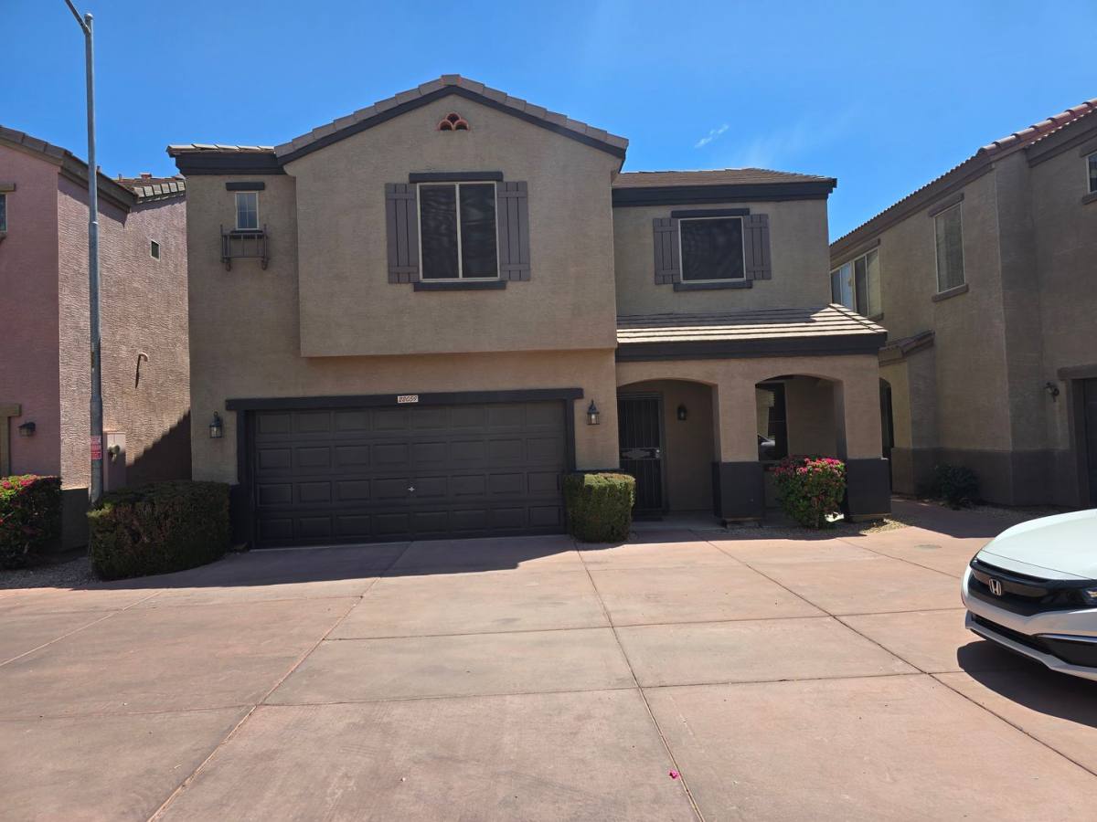 House for rent at 22059 N 30th Dr, Phoenix, AZ 85027