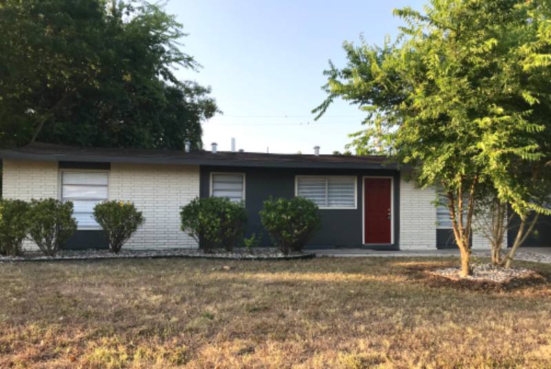 House for rent at 142 Aldrich Dr, San Antonio, TX 78227