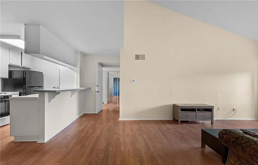 Condo for rent at 24518 W Nicklaus Dr, Valencia, CA 91355