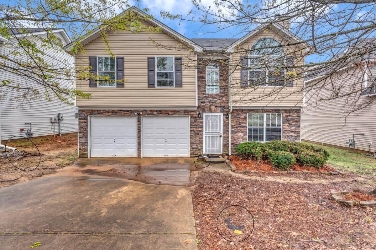 House for rent at 2628 Patriots Rd, Riverdale, GA 30296