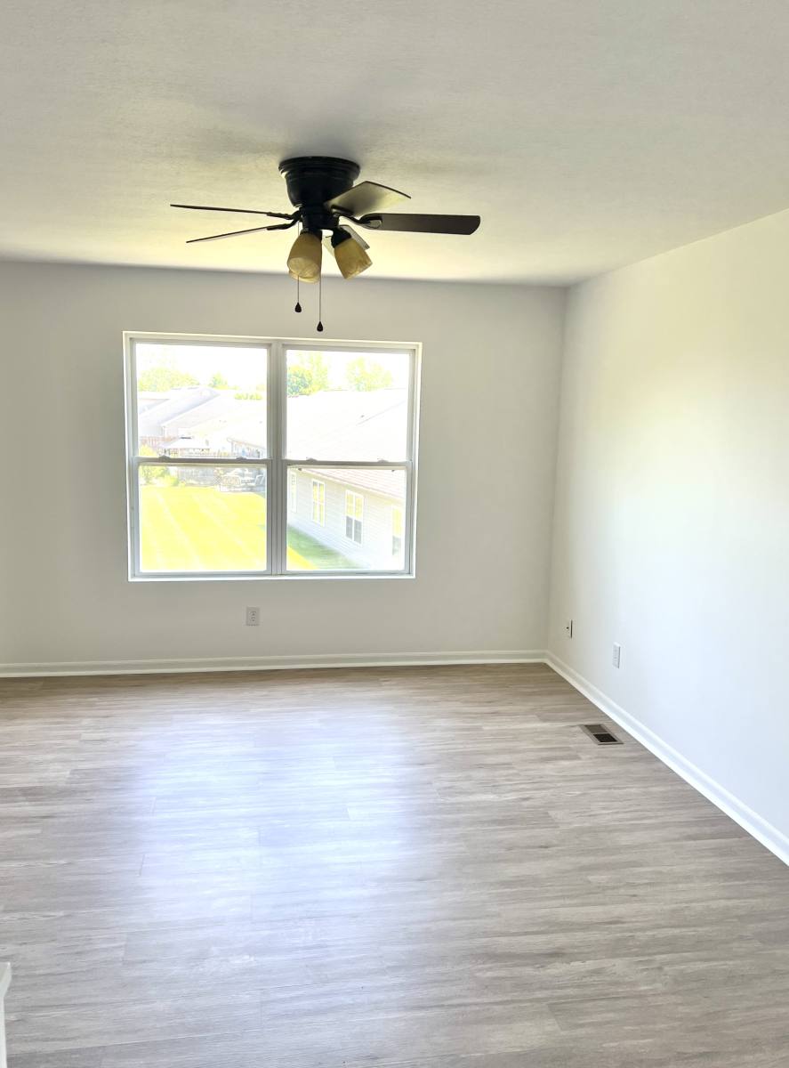 Townhouse for rent at 1921 Acorn Dr, Franklin, IN 46131
