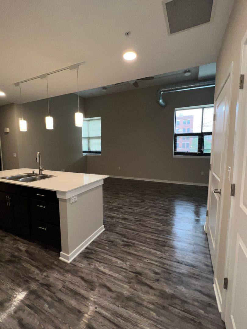 Apartment for rent at 133 W Pittsburgh, Milwaukee, WI 53204