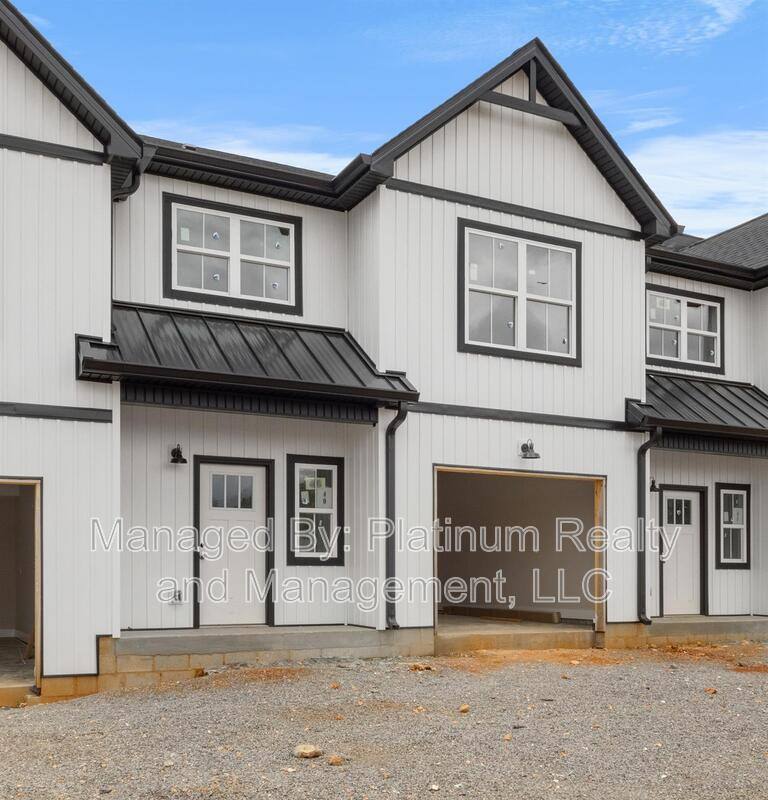 Townhouse for rent at 166 Sango Dr, Clarksville, TN 37043