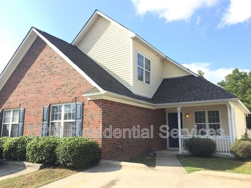 Townhouse for rent at 426 Saint Rosea Rd, Wilmington, NC 28405