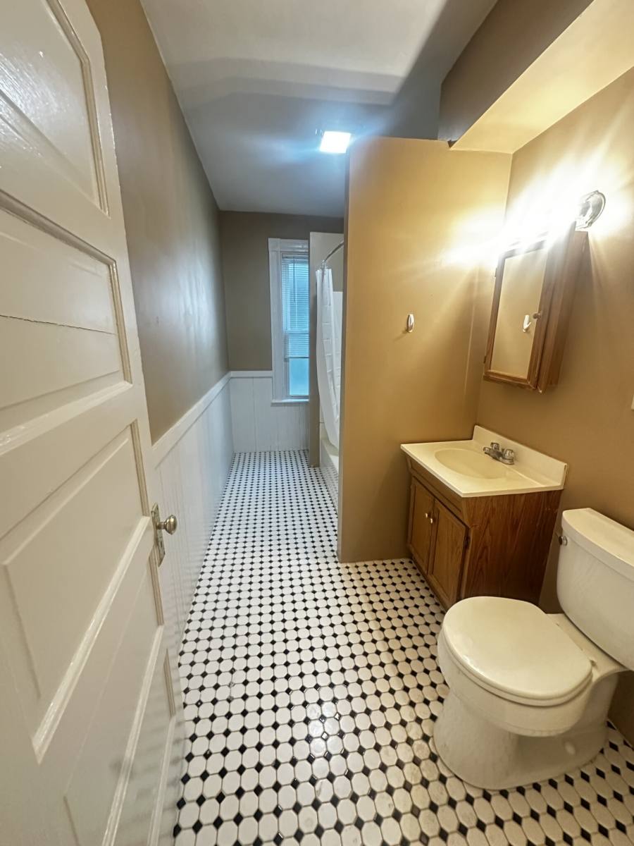 Apartment for rent at 9 Willoughby #2, Somerville, MA 02143