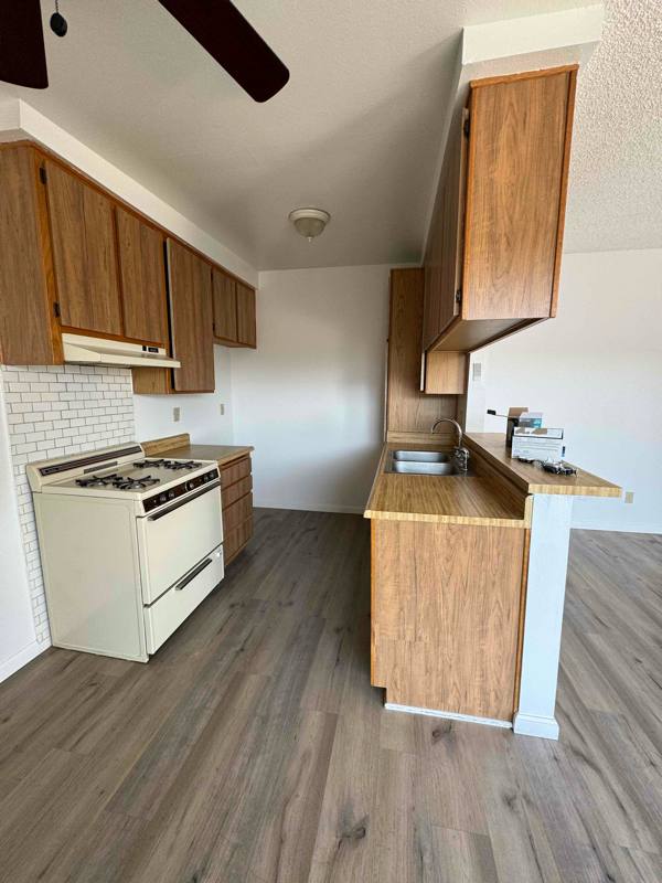 Apartment for rent at 18356 Napa St #203, Northridge, CA 91325