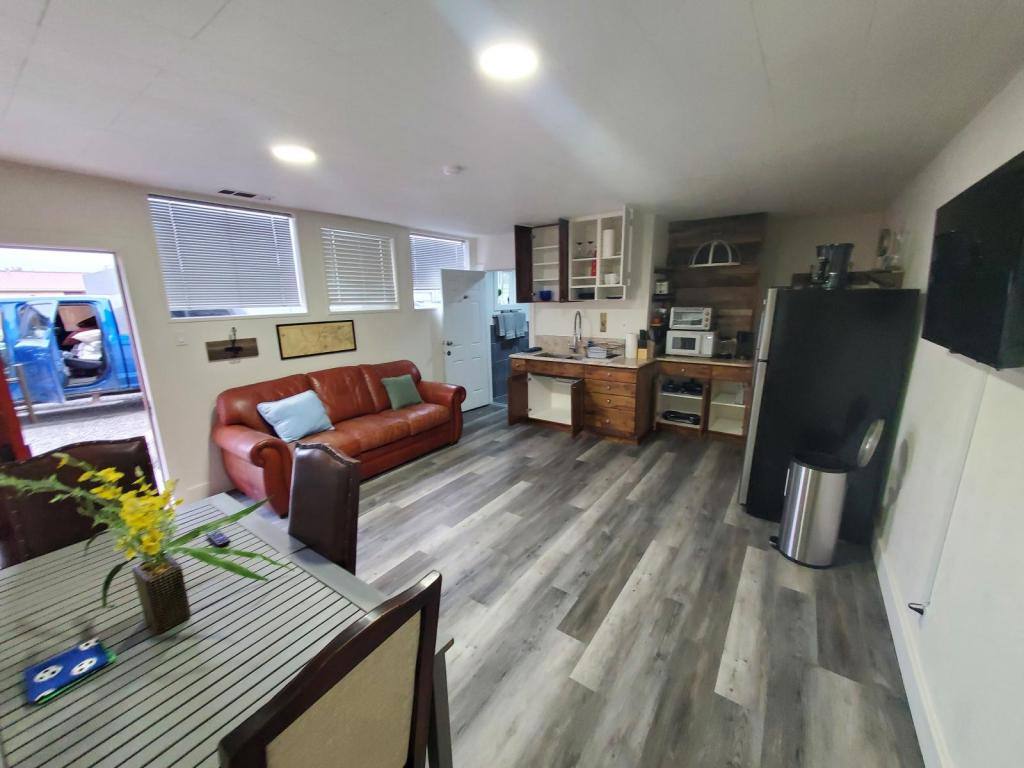 Apartment for rent at 100-336 S 10th St, Montrose, CO 81401