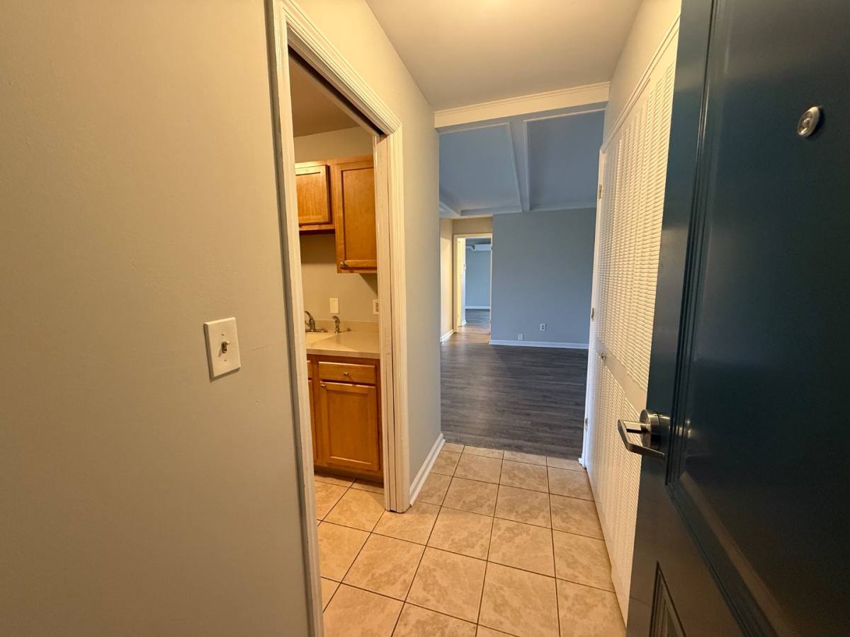 Apartment for rent at 2410 Oneida St #3J, Utica, NY 13501