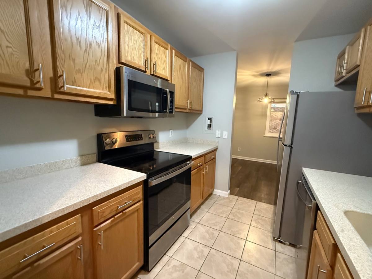 Apartment for rent at 2410 Oneida St #3L, Utica, NY 13501