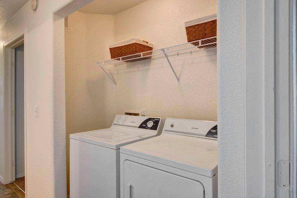 Apartment for rent at Hampton Square, 7205 W McDowell Rd, Phoenix, AZ 85035