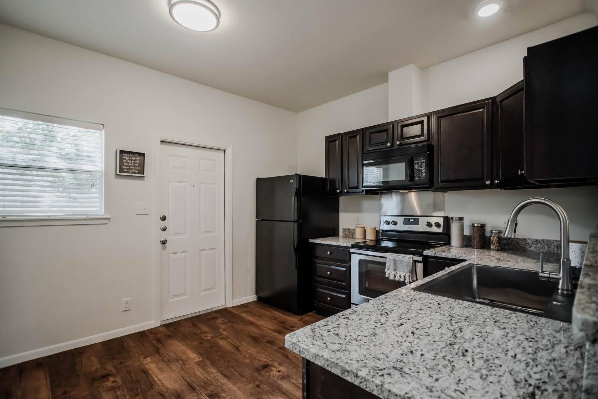 Apartment for rent at 210 Northcross St, Victoria, TX 77904