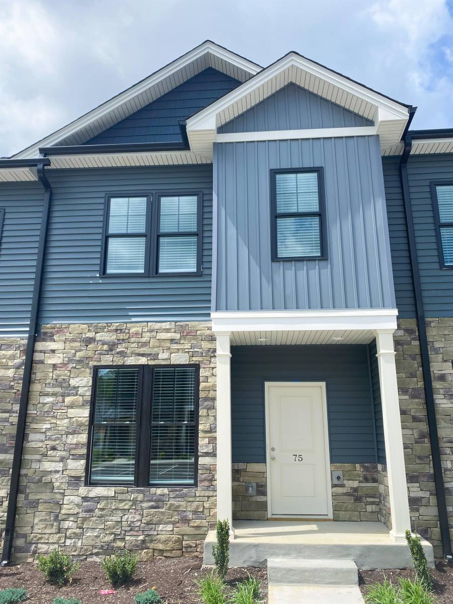 Townhouse for rent at 75 High St #75, Lynchburg, VA 24501