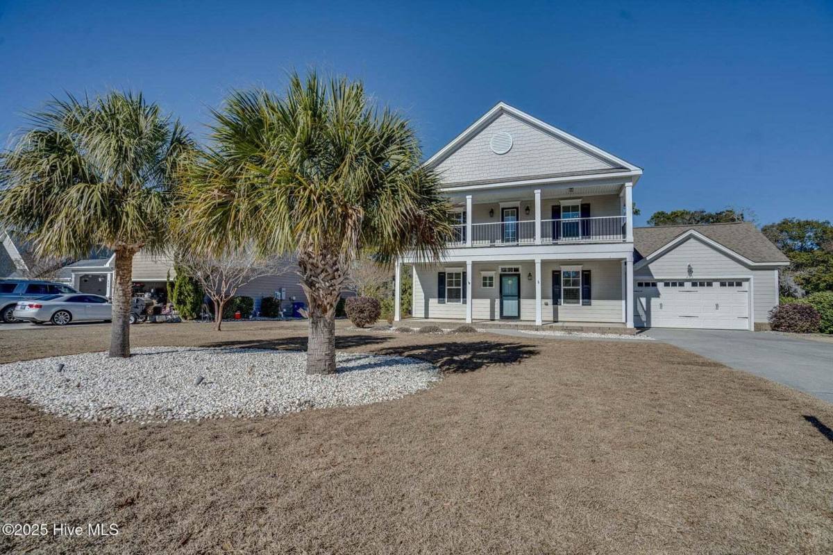 House for rent at 402 Marsh Island Dr, Swansboro, NC 28584