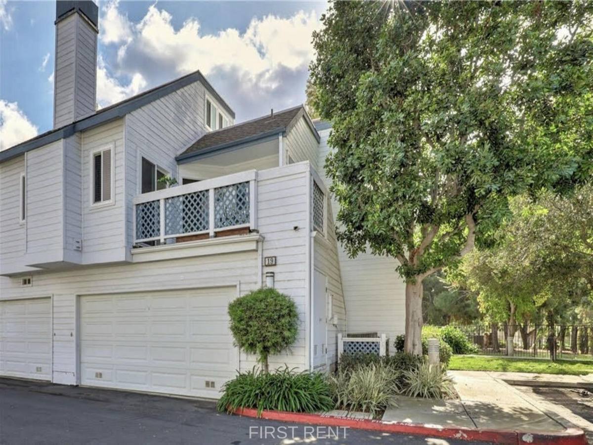 Condo for rent at Laurels, 19 Briarglen #2, Irvine, CA 92614