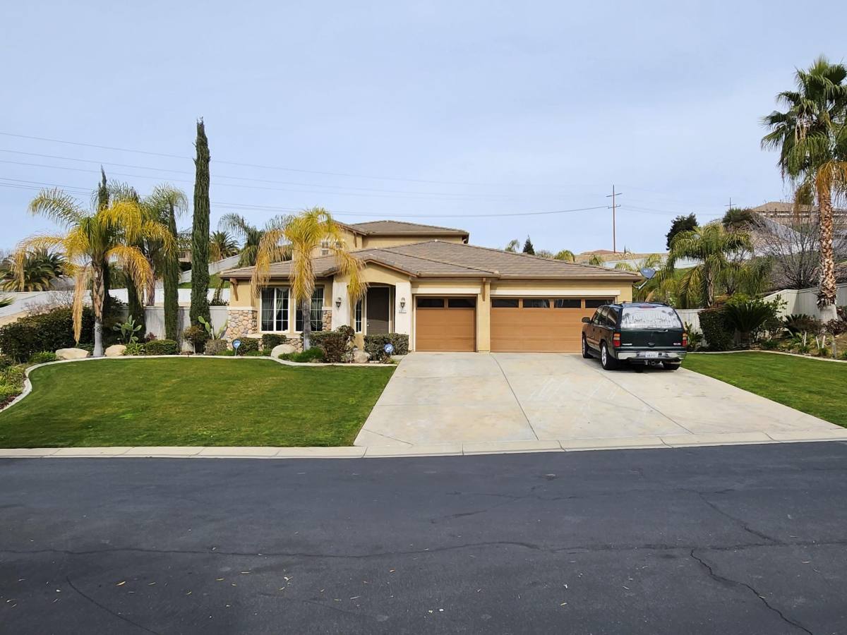 House for rent at Tuscany, 6817 Canaletto Ave, Bakersfield, CA 93306