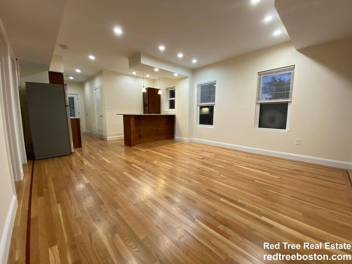 Apartment for rent at 28-A Cherry St #U2, Somerville, MA 02143