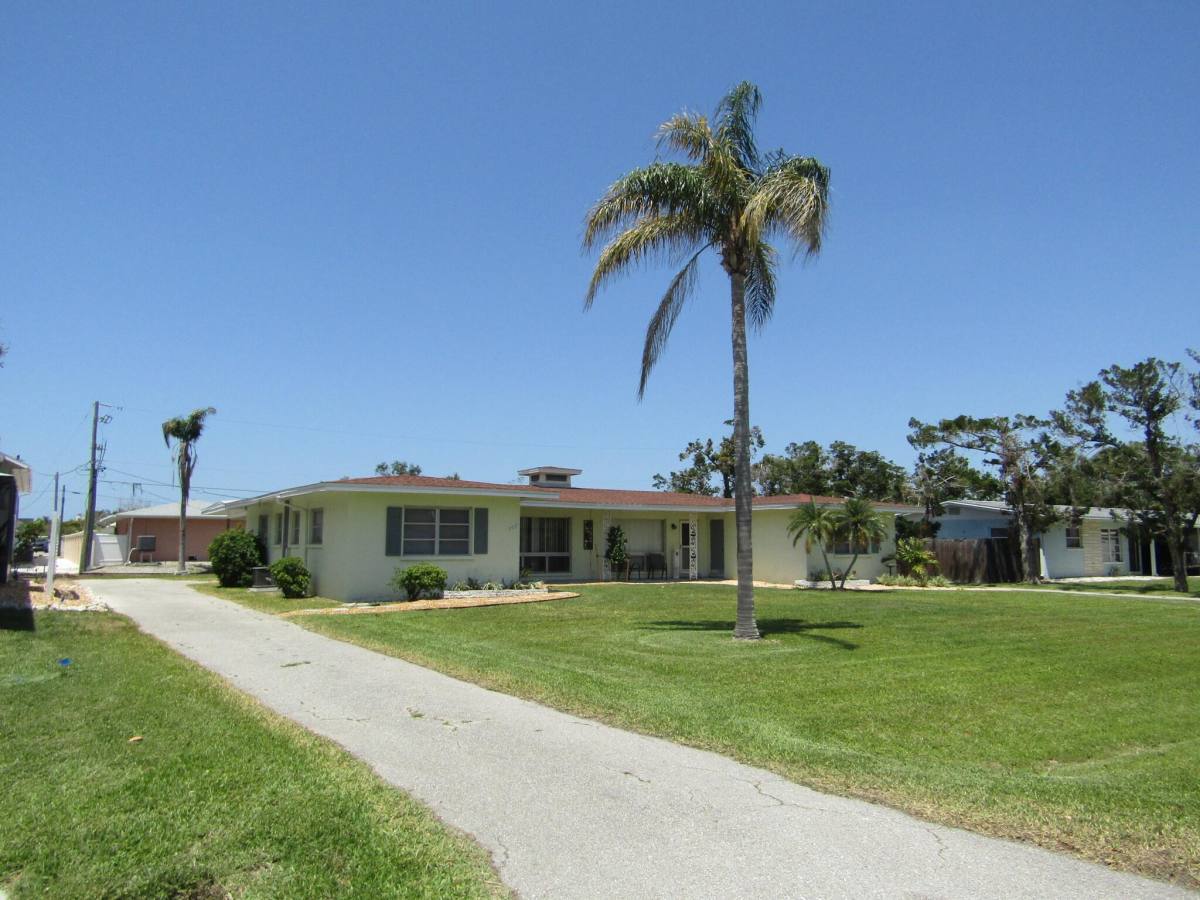 House for rent at Bayshore Estates, 309 Parkdale Dr, Venice, FL 34285