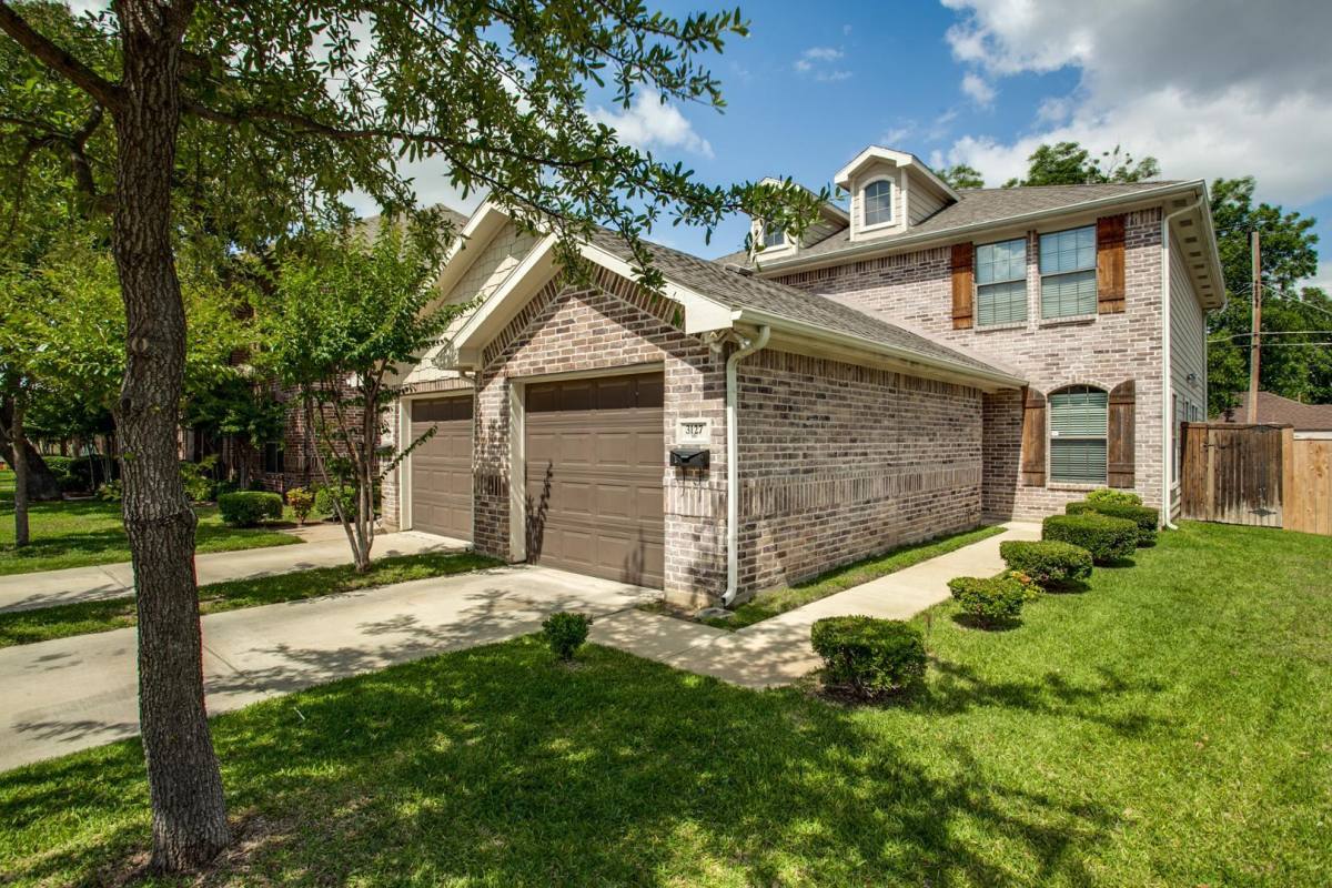 Townhouse for rent at Bluebonnet Place, 3127 Waits Ave #103, Fort Worth, TX 76109