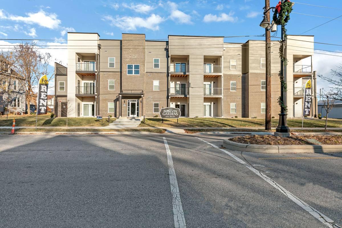 Apartment for rent at 1601 E Main St, New Albany, IN 47150
