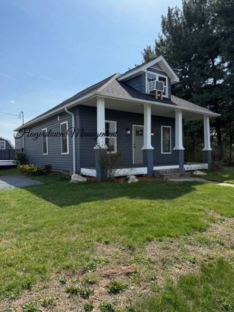 House for rent at 21 W Oak Ridge Dr, Hagerstown, MD 21740