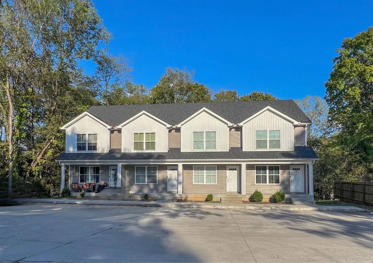 Apartment for rent at 2073 N Ford St, Clarksville, TN 37042