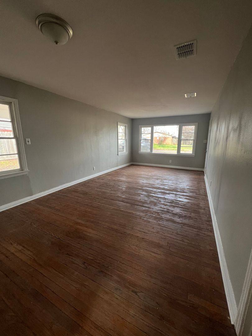 House for rent at 3204 McGregor St, Bossier City, LA 71111
