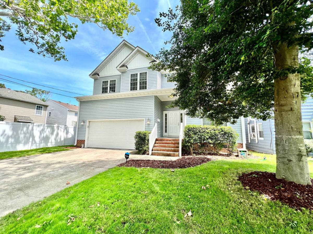 House for rent at 1810 Parkview Ave, Norfolk, VA 23503