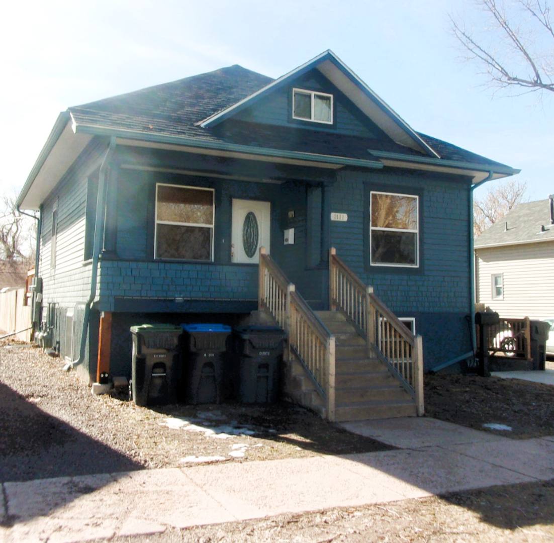 Apartment for rent at 1007 W 29th St, Cheyenne, WY 82001