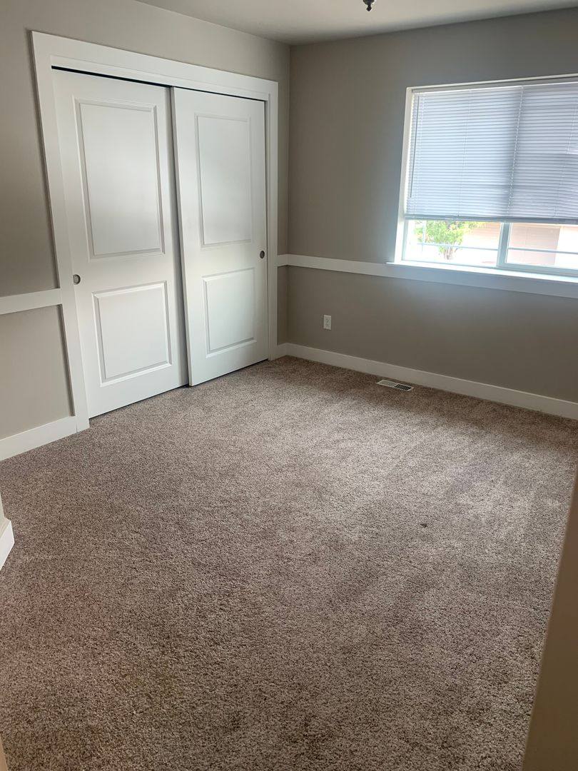 Townhouse for rent at 9193 Brogan, Boise, ID 83709